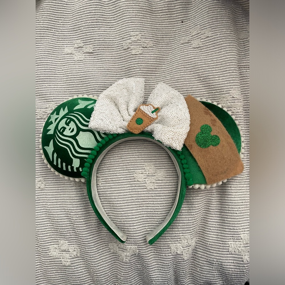 Starbucks Minnie Ears